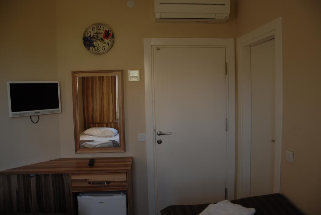 Green Garden Otel Кемер Екстериор снимка